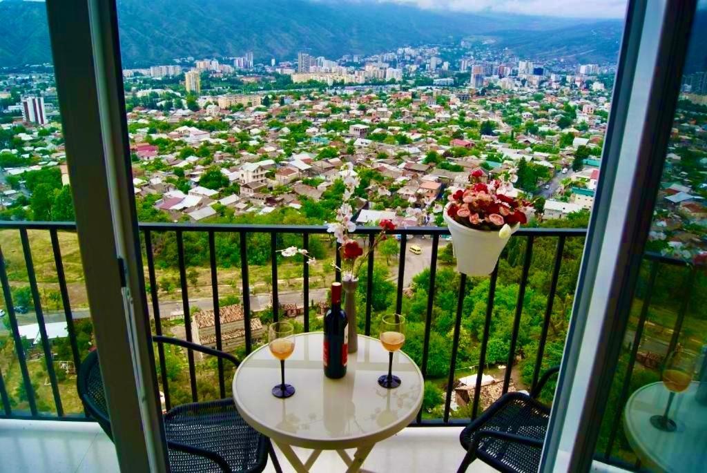 Vazi Aparthotel Tbilisi Zewnętrze zdjęcie